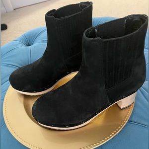 Loft clog booties
